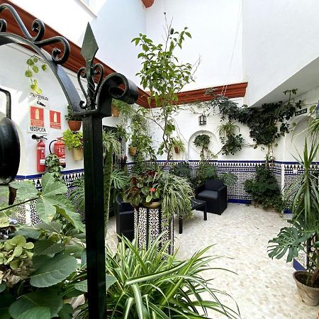 Hostal Mellizo Lebrija Exterior photo